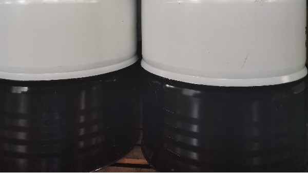 化工原料二价酸酯制备环保型高性能鱼饵增亮剂（上）